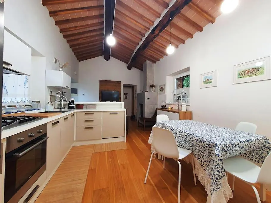 La Villa Sulla Via Francigena Monteriggioni 0*,  Italië